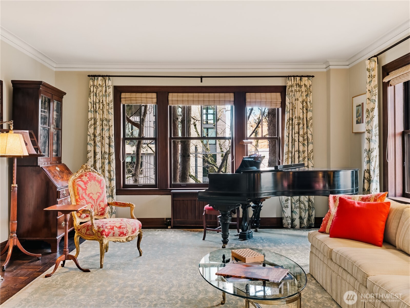 1223 Spring Street, Unit 300 Seattle, WA 98104 - Photo 6 of 40