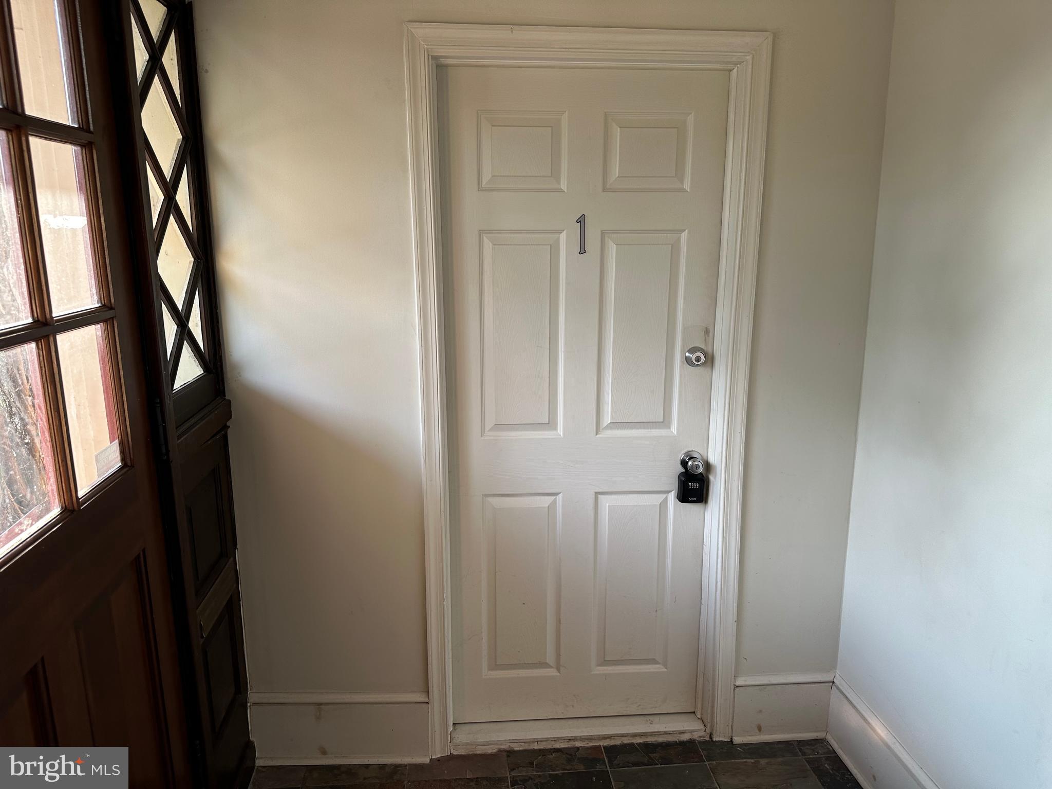 7242 Hollywood Road, Unit 1F Fort Washington, PA 19034 - Photo 4 of 18