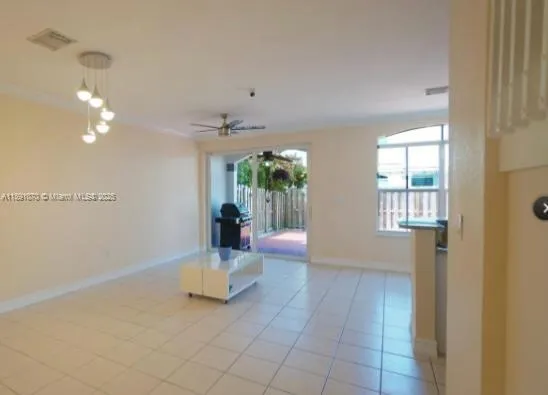 $3,100 | 6364 Southwest 165th Avenue, Miami, FL 33193