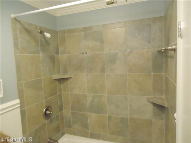 2335 Amelia Road Pfafftown, NC 27040 - Photo 11 of 16 Bath.