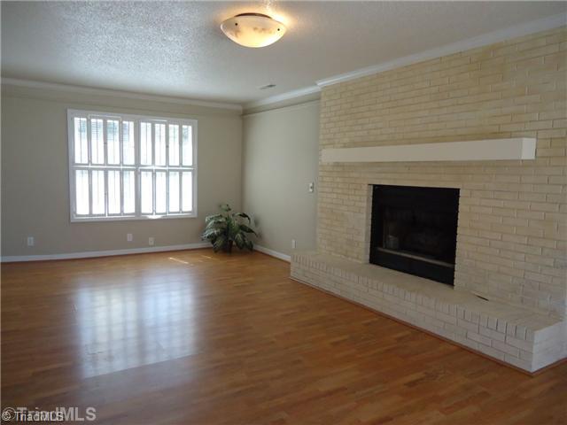 2335 Amelia Road Pfafftown, NC 27040 - Photo 4 of 16 Den/Family/Great Room.