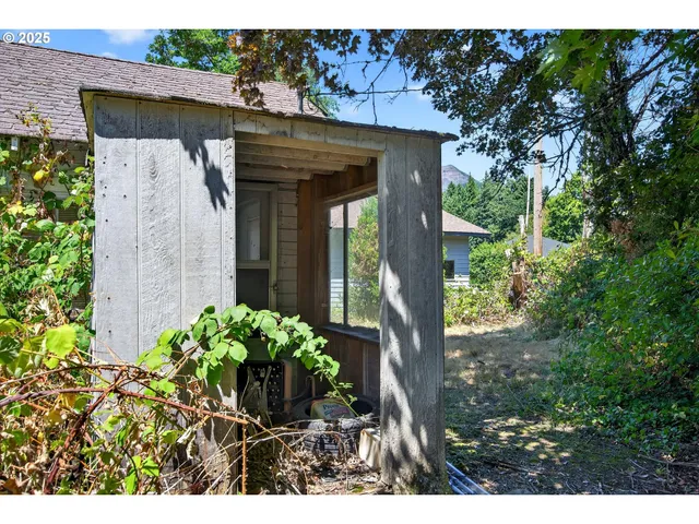 $160,000 | 919 Lakeside Way, North Bonneville, WA 98639