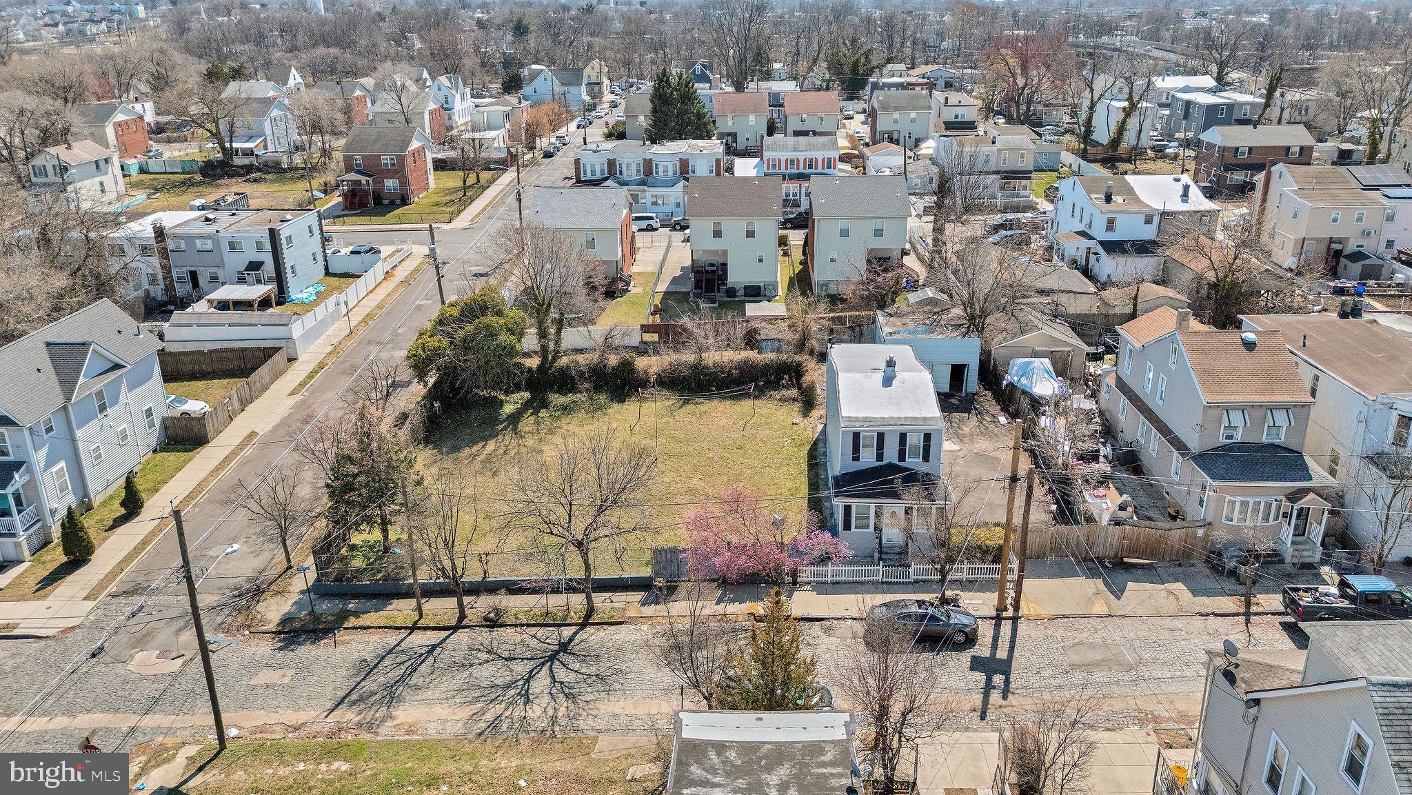 813 North 28th Street Camden, NJ 08105 - Photo 6 of 11 a view of a city