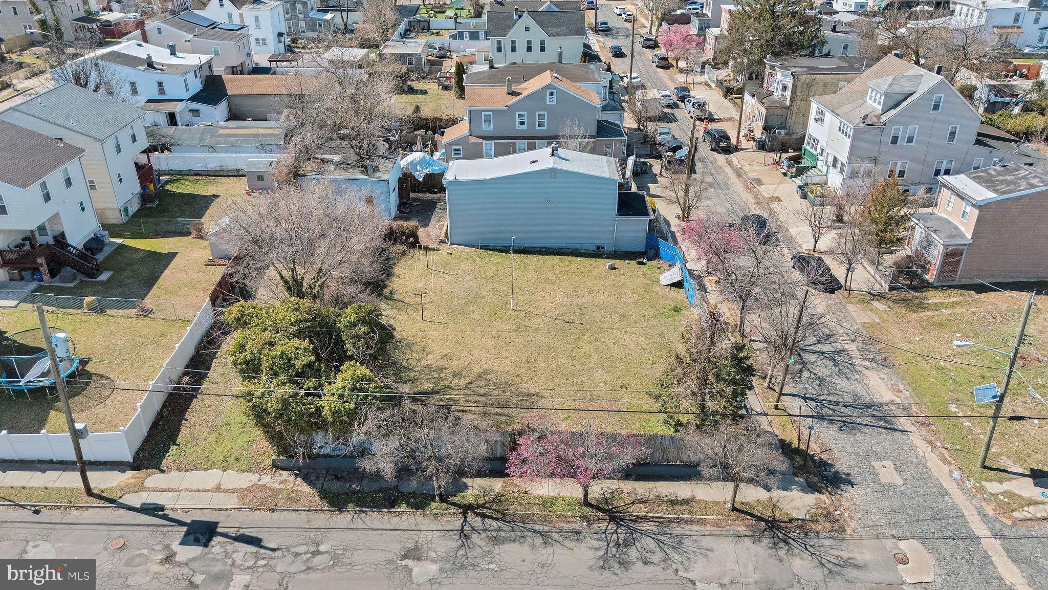 813 North 28th Street Camden, NJ 08105 - Photo 7 of 11