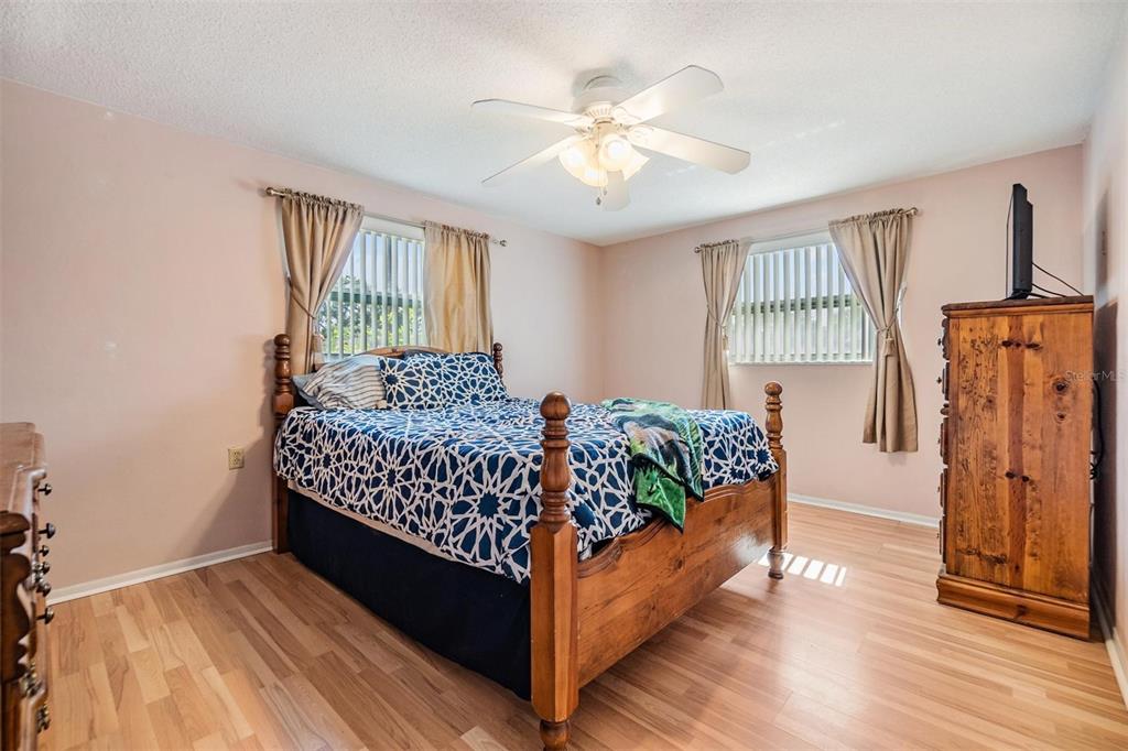5414 Oceanic Road Holiday, FL 34690 - Photo 17 of 32 Gallery Image 17