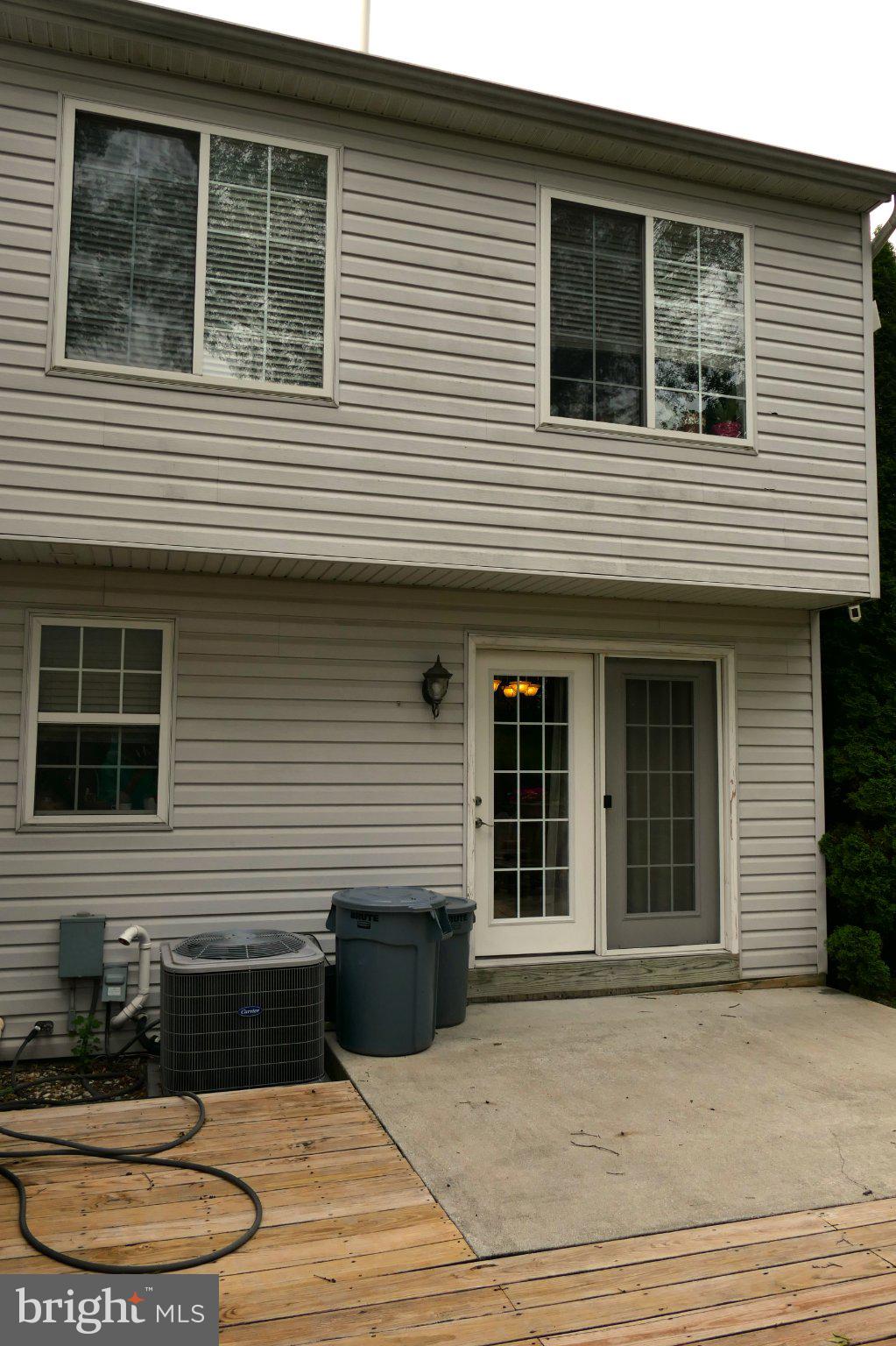 178 Riders Way Lebanon, PA 17042 - Photo 5 of 24 Charming backyard retreat awaits you.