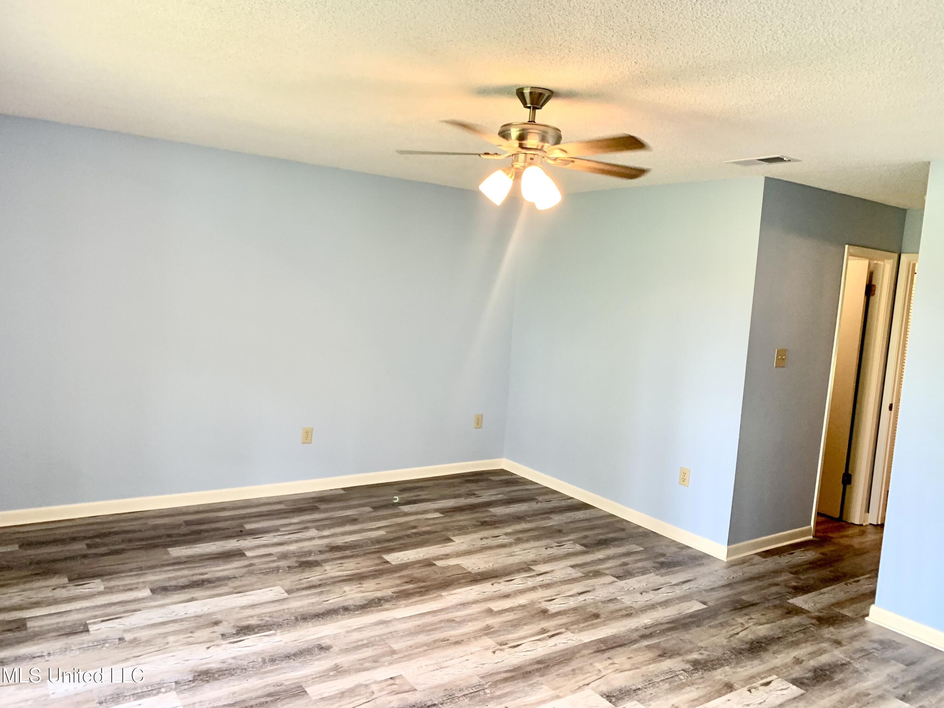 22448 William Ward Road Moss Point, MS 39562 - Photo 20 of 41 489F57C4-9252-4BDE-8398-C223444D31E3