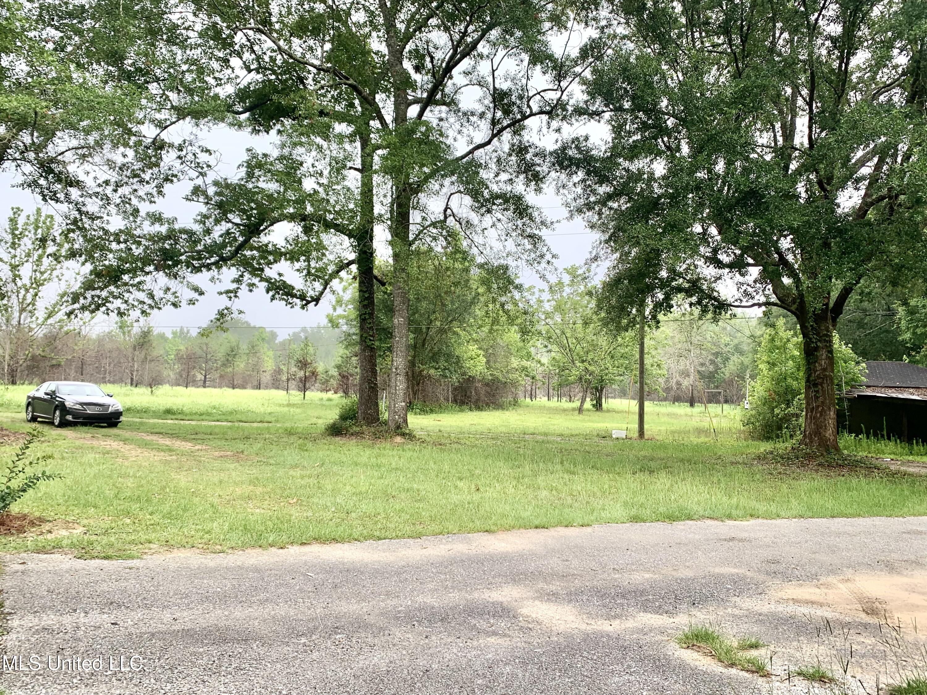 22448 William Ward Road Moss Point, MS 39562 - Photo 32 of 41 7244A110-76FA-417F-A891-E47B4190B7C5