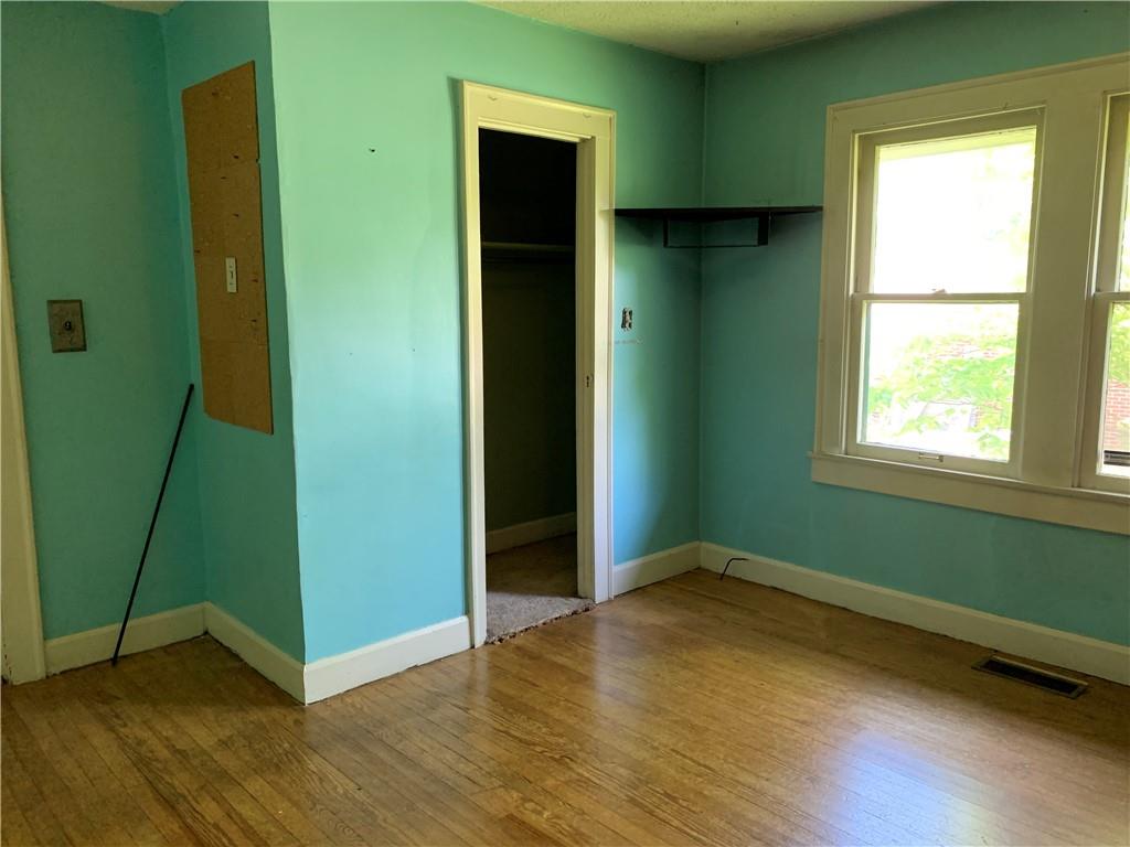 1315 South Hunter Road Indianapolis, IN 46239 - Photo 16 of 26 Gallery Image 16