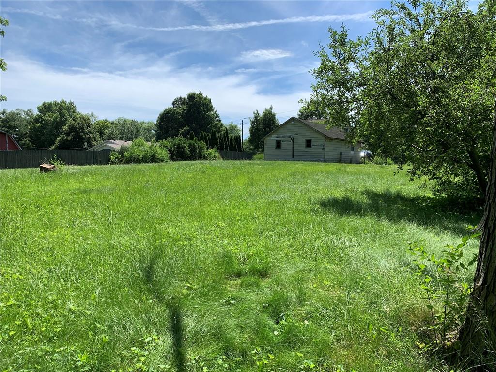 1315 South Hunter Road Indianapolis, IN 46239 - Photo 22 of 26 Gallery Image 22