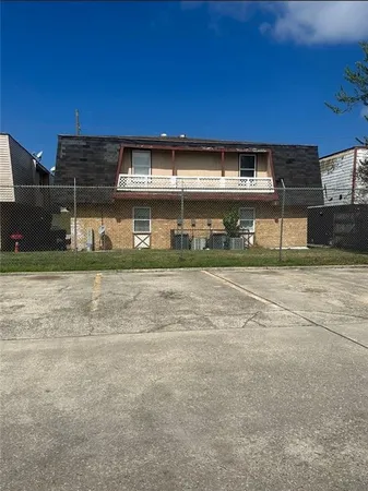 $389,900 | 10674 Lincoln Beach Boulevard, New Orleans, LA 70131
