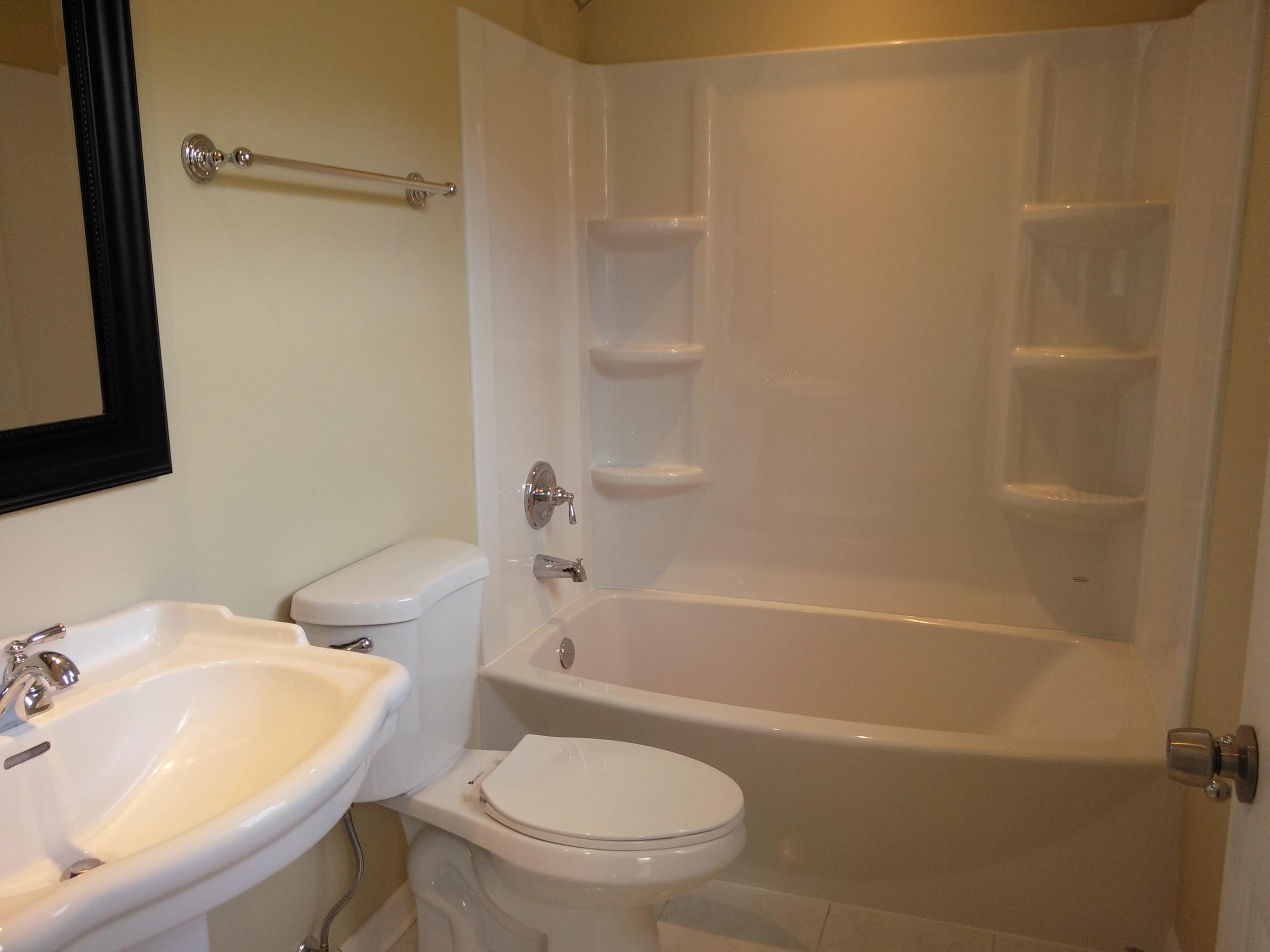 2376 Johnston Road Fort Pierce, FL 34951 - Photo 79 of 105 10_2ndBath1
