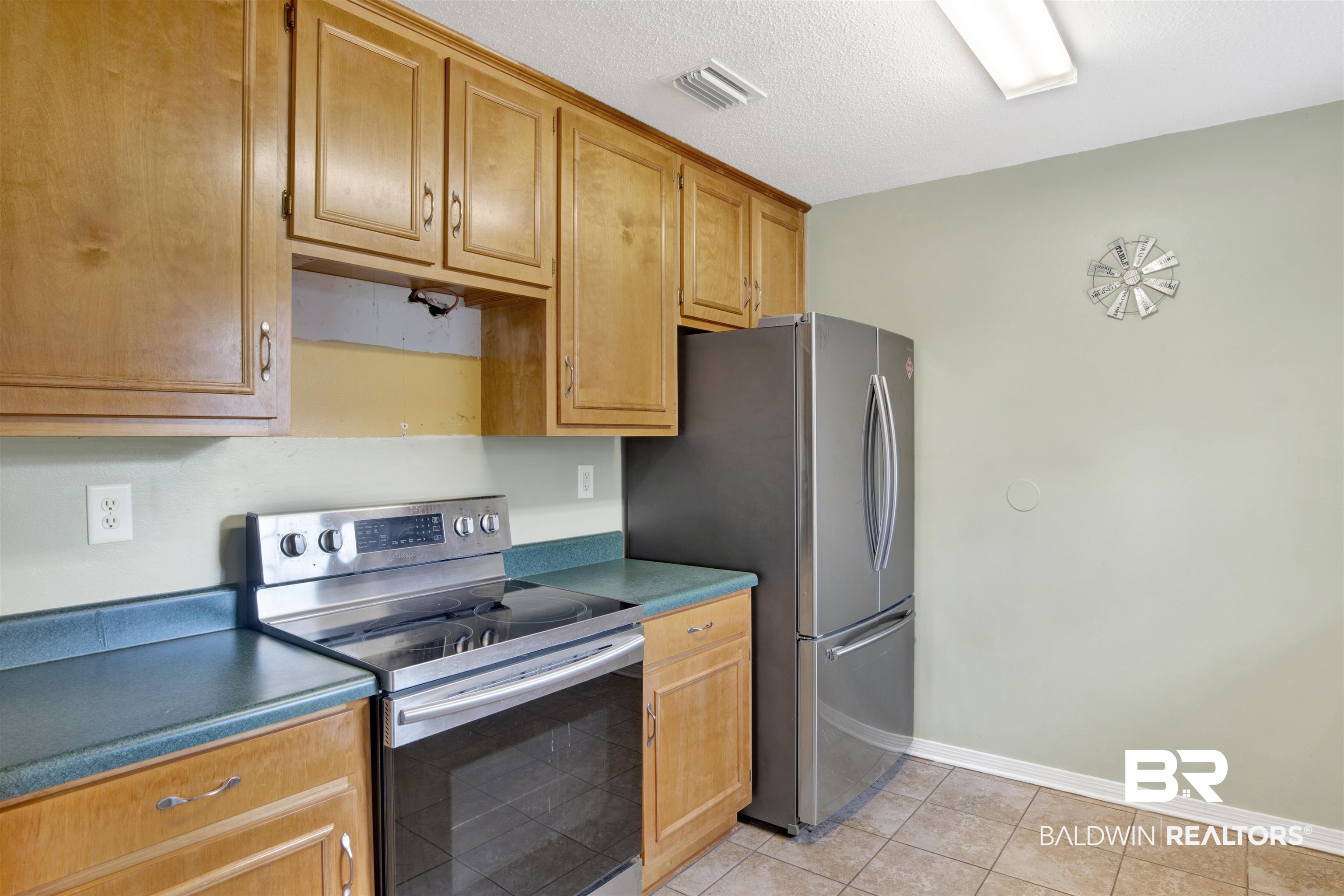 7675 Prince James Drive Mobile, AL 36619 - Photo 10 of 26