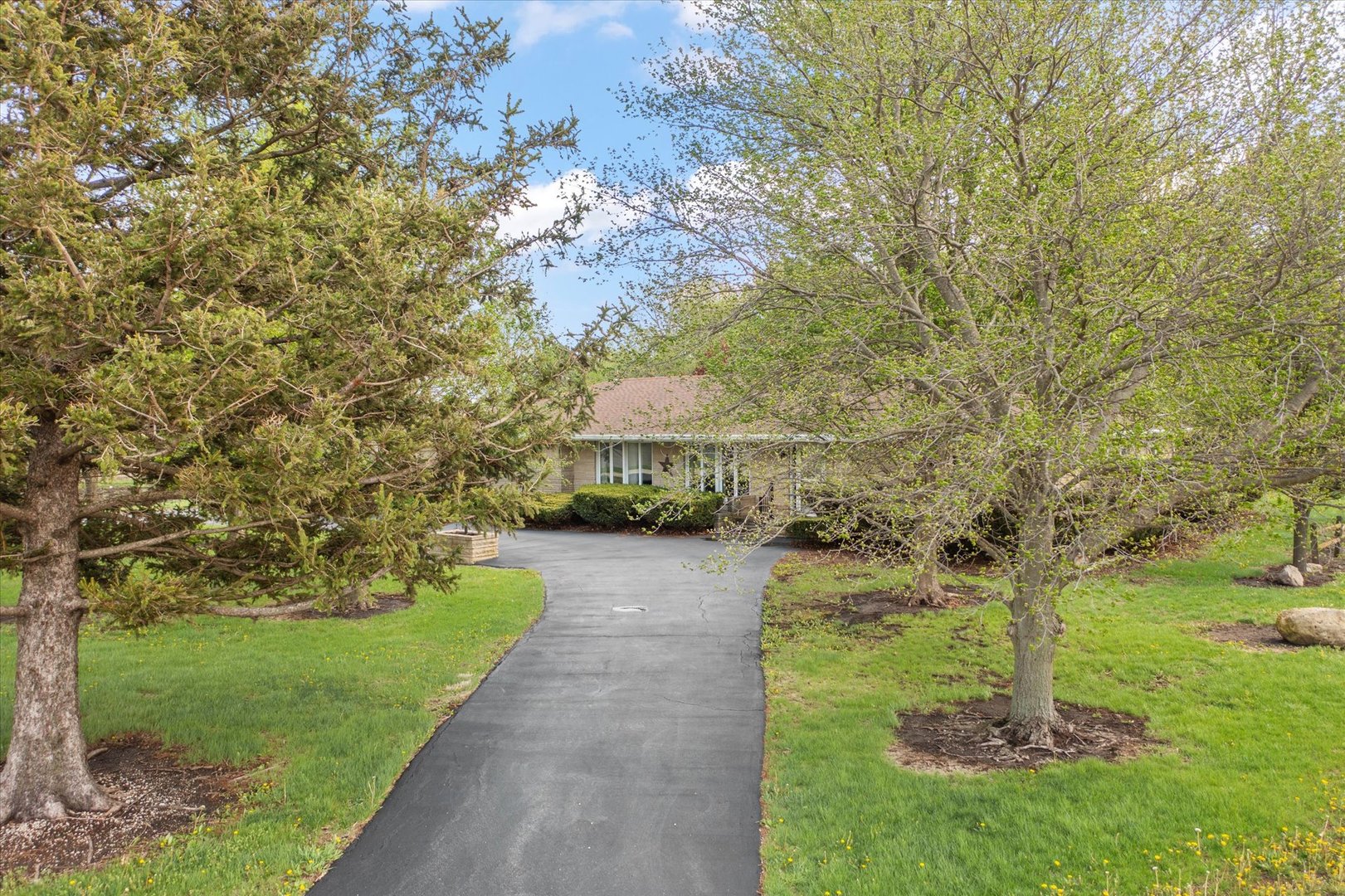 2501 North 4100 East Road Bellflower, IL 61724 - Photo 40 of 51