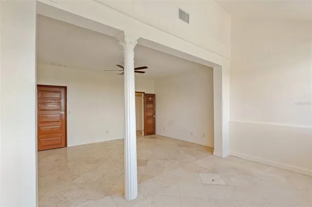 $2,900 | 2109 Bayshore Boulevard, Unit 1006, Tampa, FL 33606