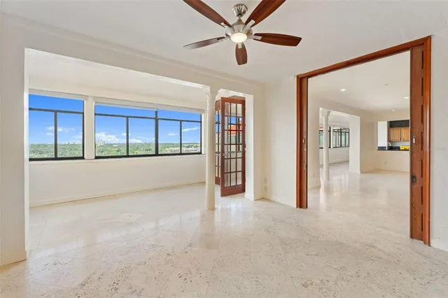 $2,900 | 2109 Bayshore Boulevard, Unit 1006, Tampa, FL 33606