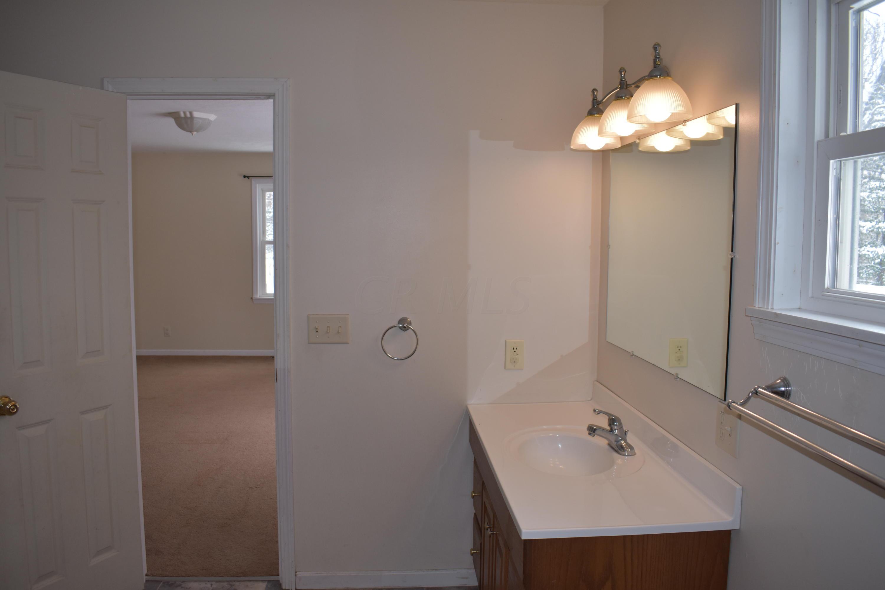 16684 Proper Road Mount Vernon, OH 43050 - Photo 13 of 16
