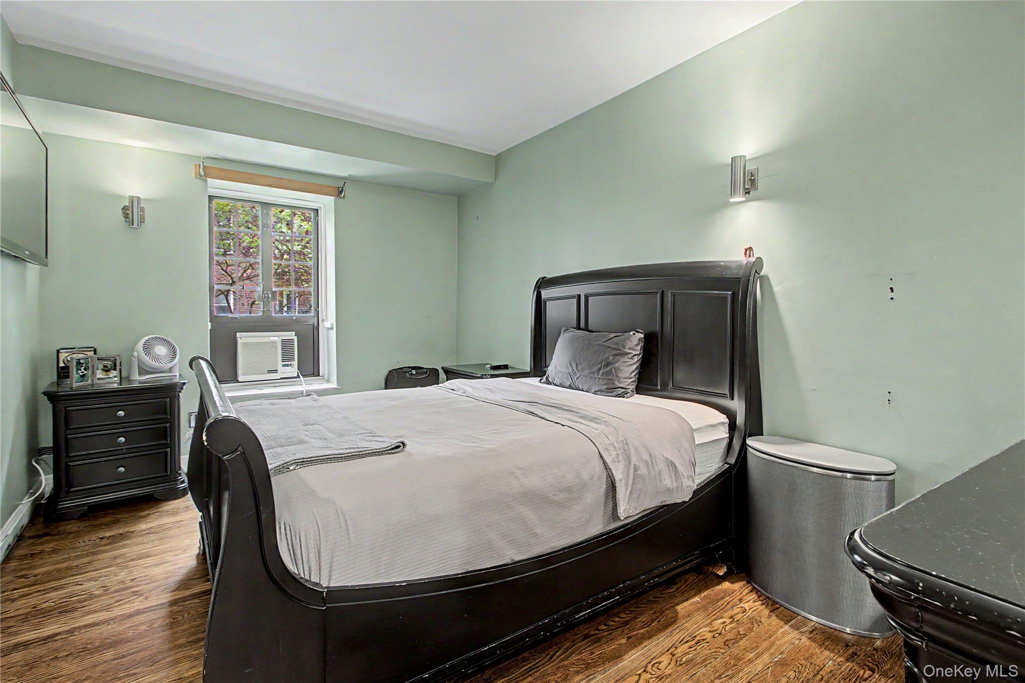 45 Pondfield Road West, Unit LL2 Bronxville, NY 10708 - Photo 25 of 37