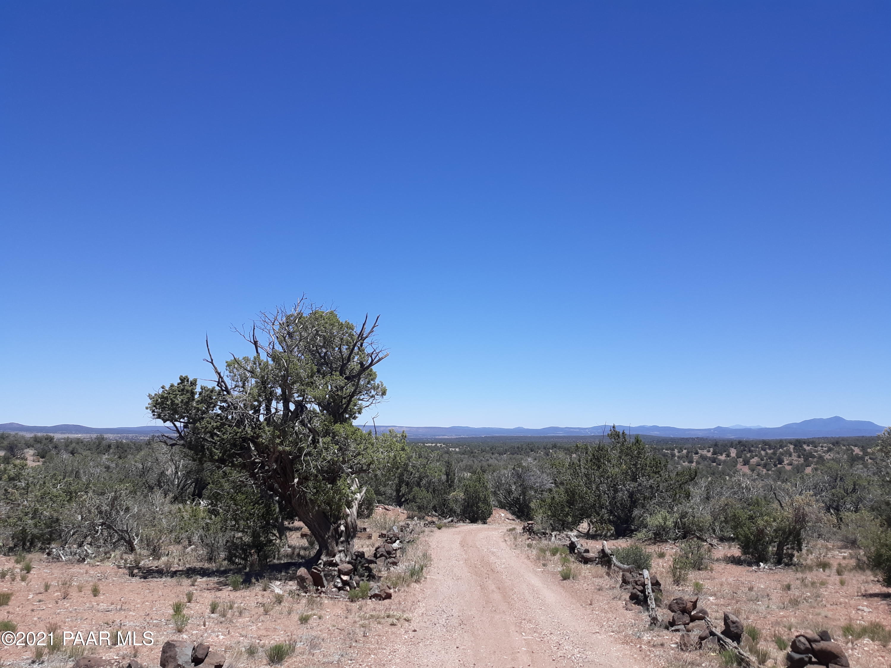 8055 West Rolling Ridge Road Ash Fork, AZ 86320 - Photo 17 of 18 20210612_123437