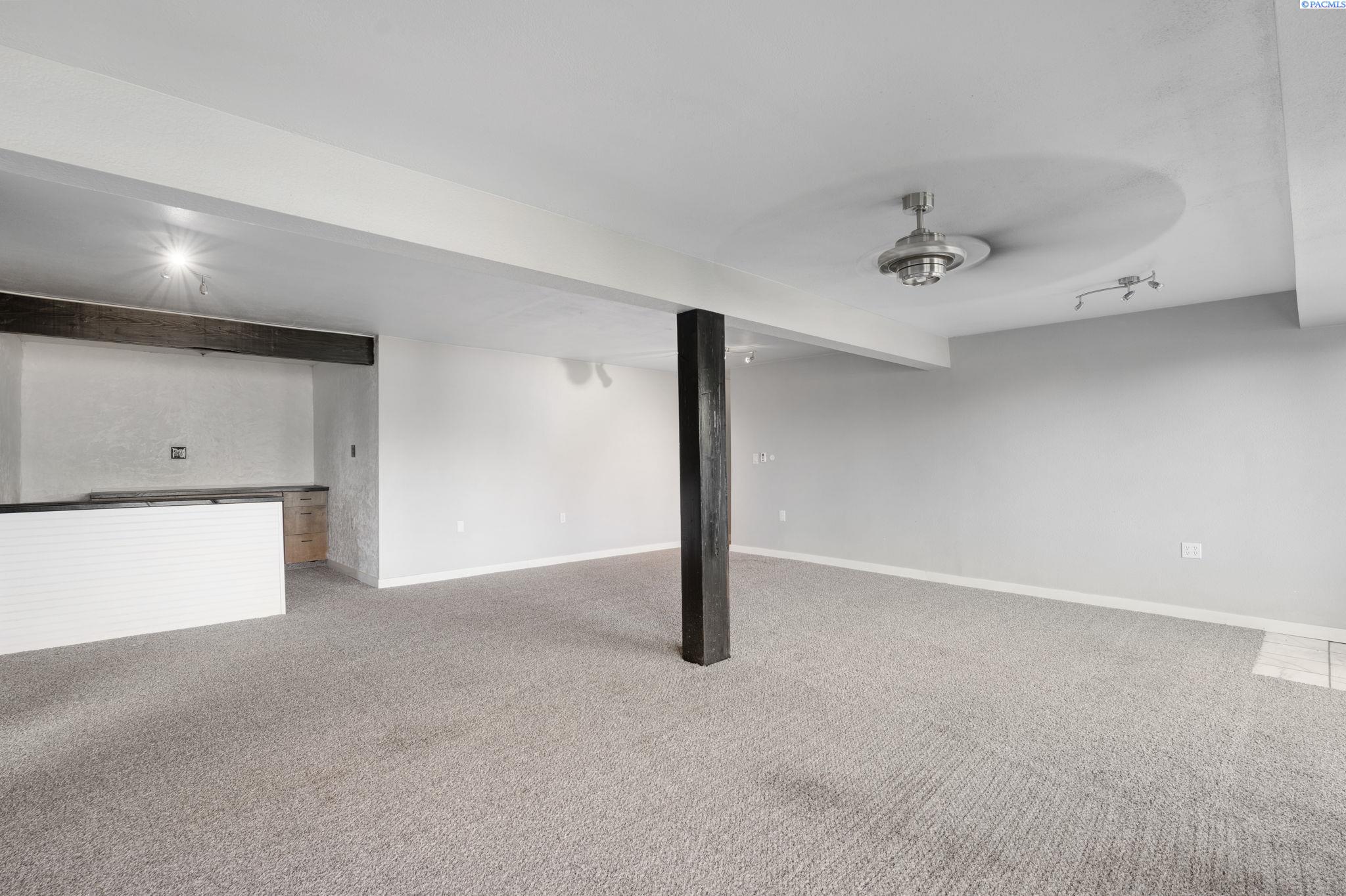 103102 East Vaca Road Kennewick, WA 99338 - Photo 30 of 44 Gallery Image 30