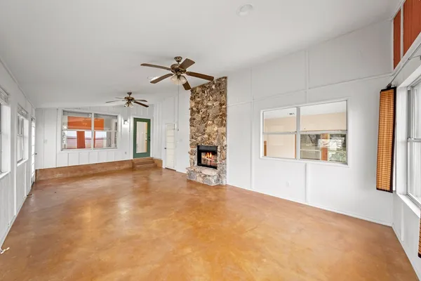 $875,000 | 125 Turkey Trot Trail Southwest, Hunt, TX 78024