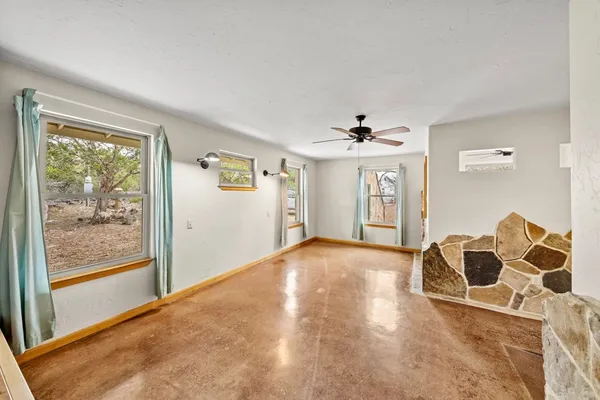 $875,000 | 125 Turkey Trot Trail Southwest, Hunt, TX 78024