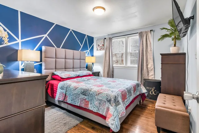 $524,900 | 157 Spring Street, East Bridgewater, MA 02333