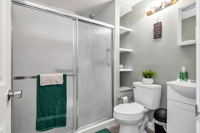 $524,900 | 157 Spring Street, East Bridgewater, MA 02333