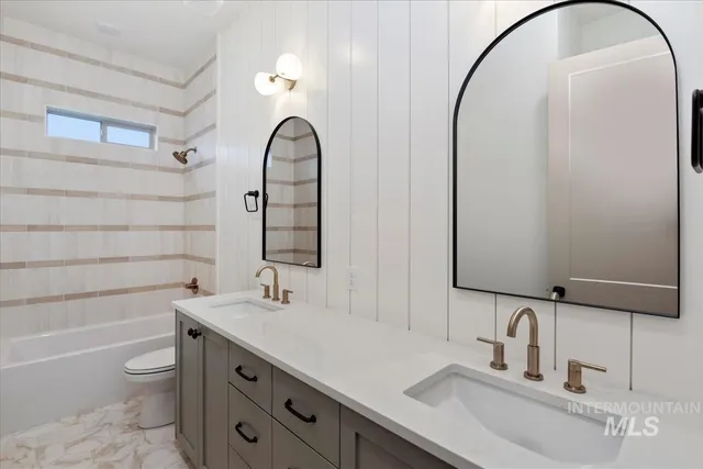 $1,099,000 | 3323 West Golden Barrel Street, Eagle, ID 83616