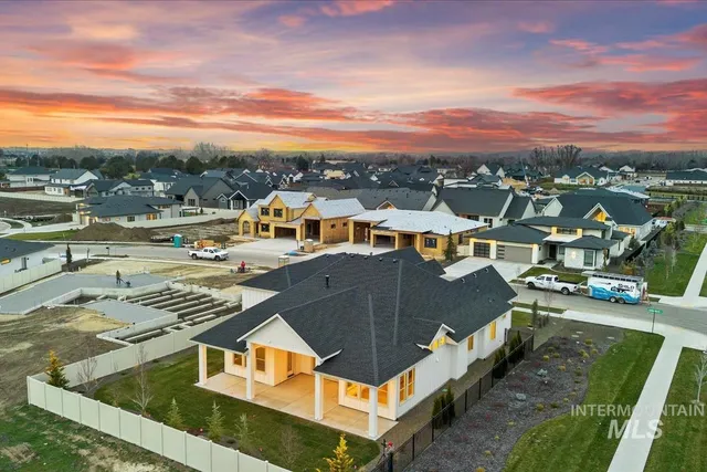 $1,099,000 | 3323 West Golden Barrel Street, Eagle, ID 83616