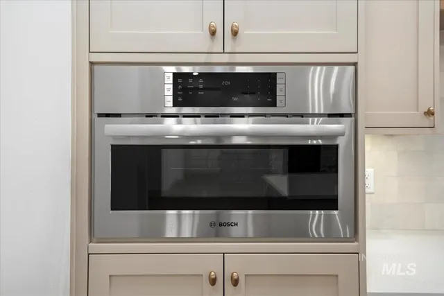 $1,099,000 | 3323 West Golden Barrel Street, Eagle, ID 83616