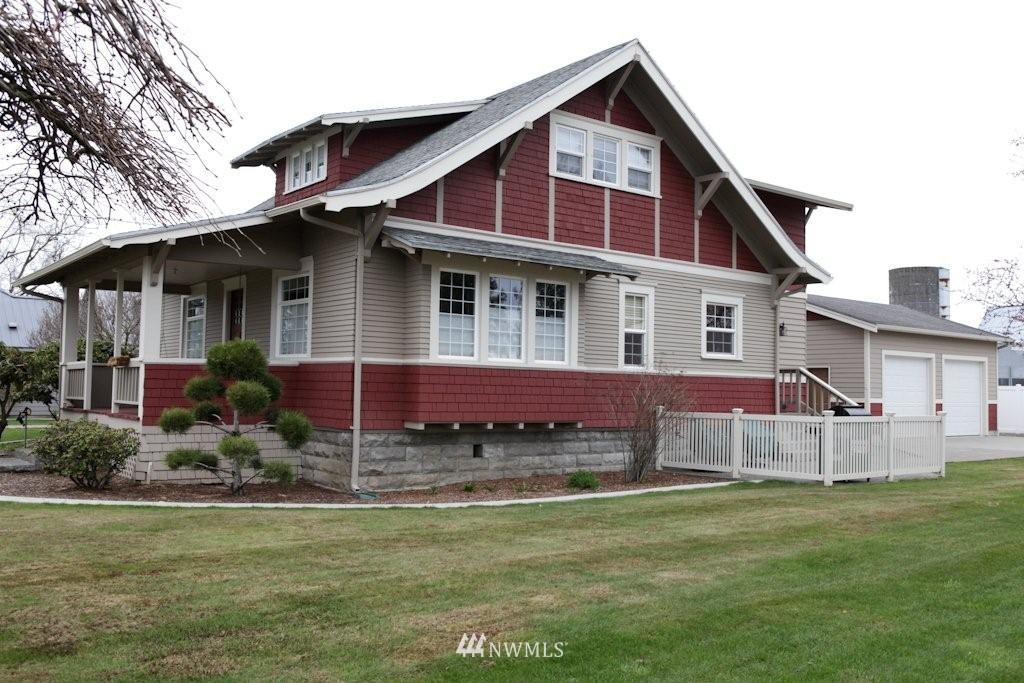628 East Badger Road Lynden, WA 98264 - Photo 1 of 1