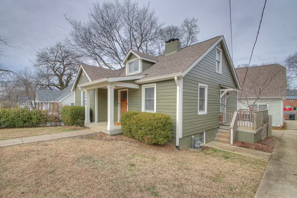 $2,495 | 1609 Cahal Avenue, Unit A, Nashville, TN 37206