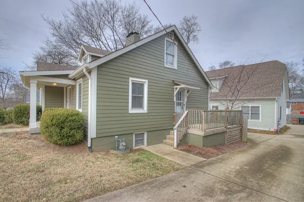$2,495 | 1609 Cahal Avenue, Unit A, Nashville, TN 37206