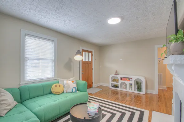 $2,495 | 1609 Cahal Avenue, Unit A, Nashville, TN 37206