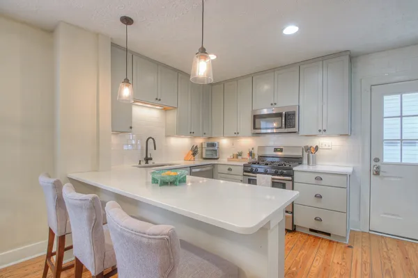 $2,495 | 1609 Cahal Avenue, Unit A, Nashville, TN 37206