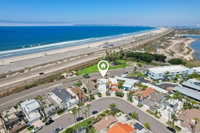 $2,000,000 | 58 Half Moon Bend, Coronado, CA 92118