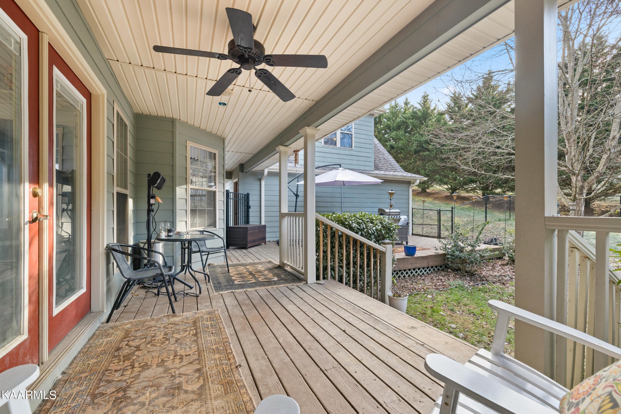 1142 Denton Road Sevierville, TN 37862 - Photo 24 of 28 a view of balcony with furniture