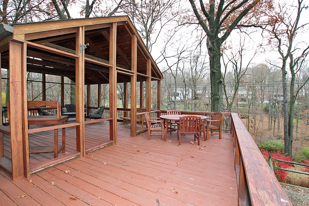 800 Flint Ridge Road Mt. Lebanon, PA 15243 - Photo 22 of 24 Gallery Image 22