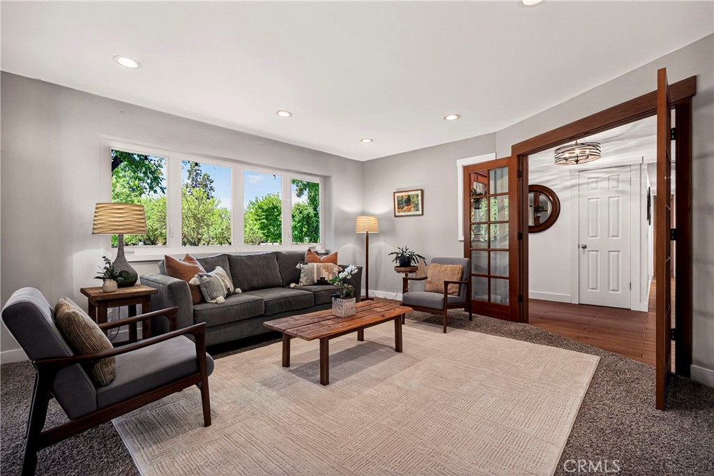 9488 Cummings Road Durham, CA 95938 - Photo 24 of 72 Living room with glass french doors to close off