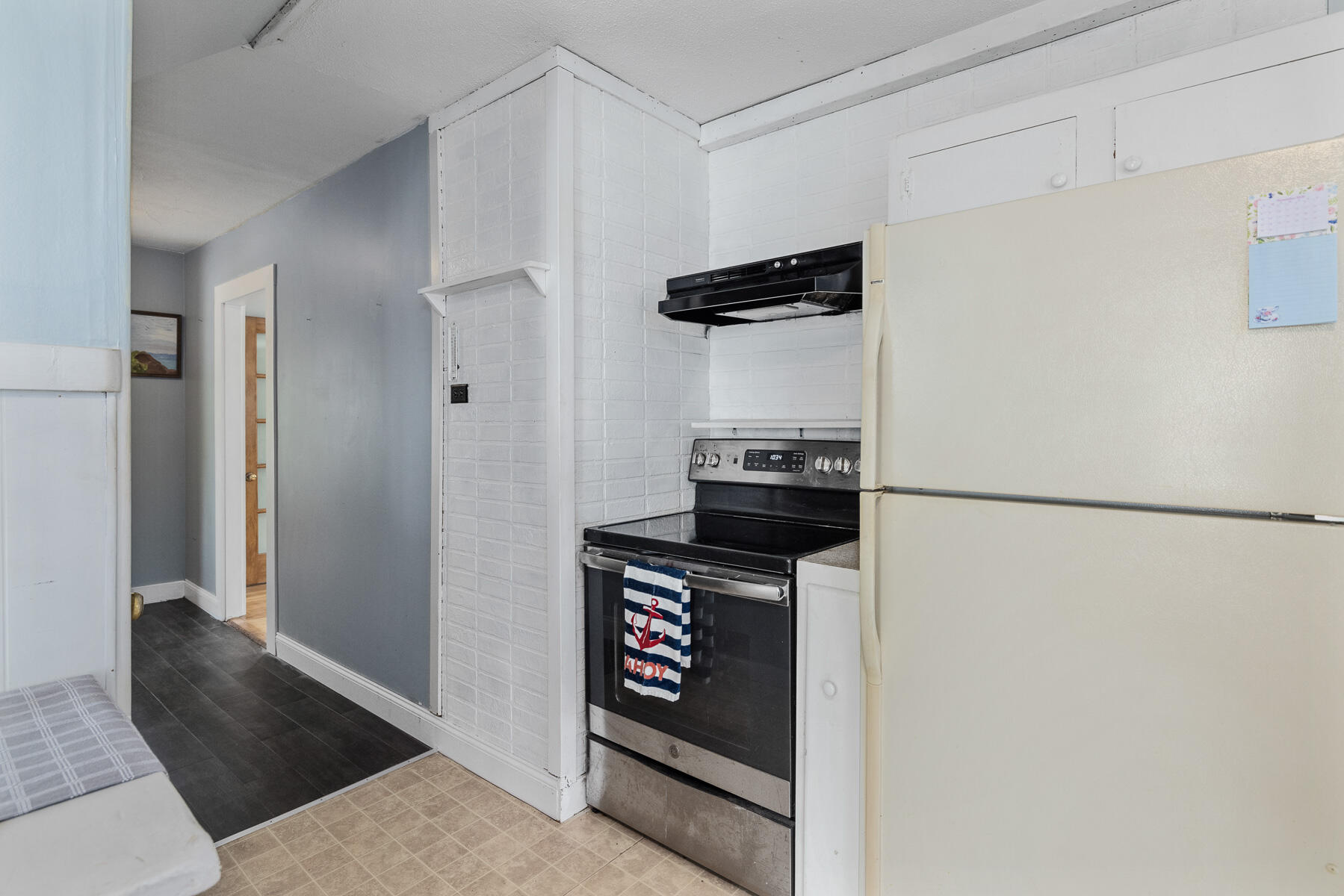 19 Old Dennett Road South Kittery, ME 03904 - Photo 18 of 34 seacoastrephoto-32