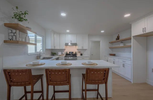 $849,900 | 961 Loyola Drive, Salinas, CA 93901