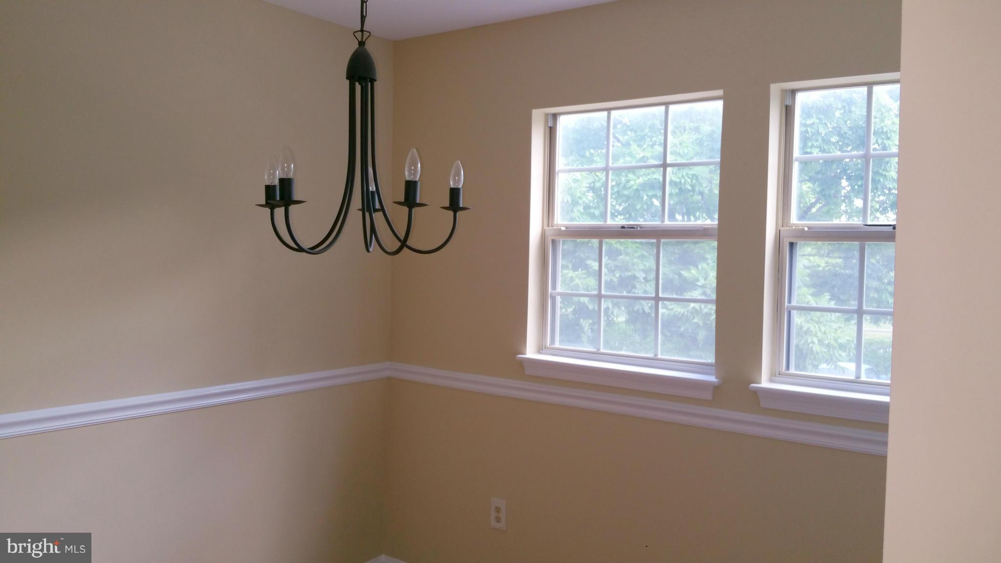 8489 Falls Run Road, Unit E Ellicott City, MD 21043 - Photo 11 of 30 Dining Room