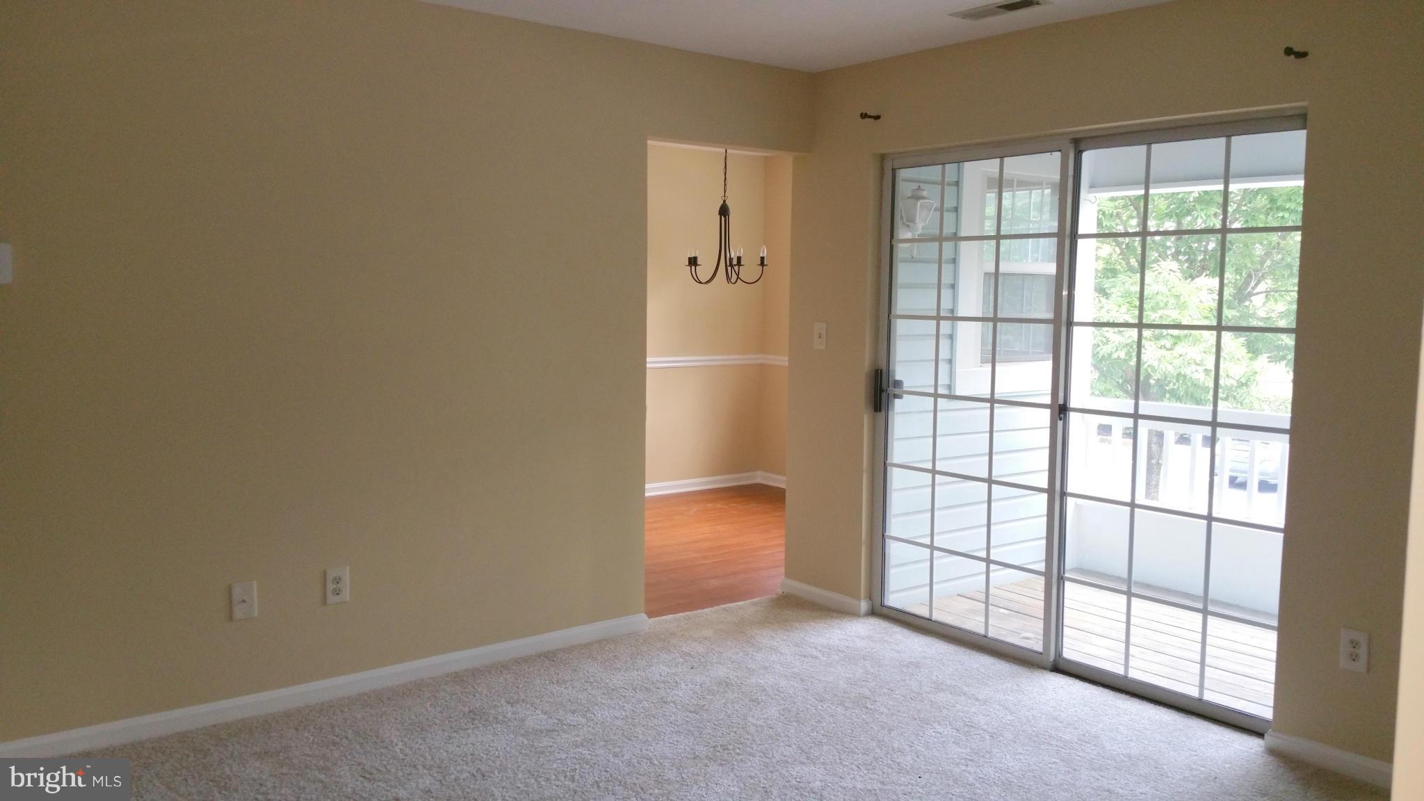 8489 Falls Run Road, Unit E Ellicott City, MD 21043 - Photo 6 of 30 Living Room