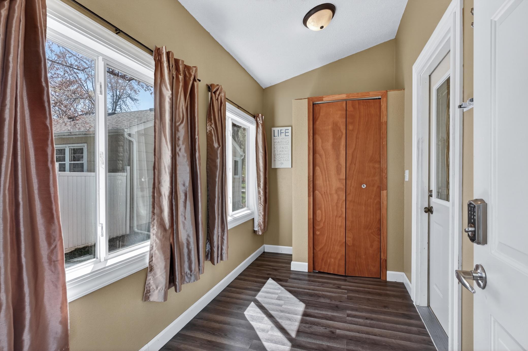 403 Lake Street Alexandria, MN 56308 - Photo 12 of 47