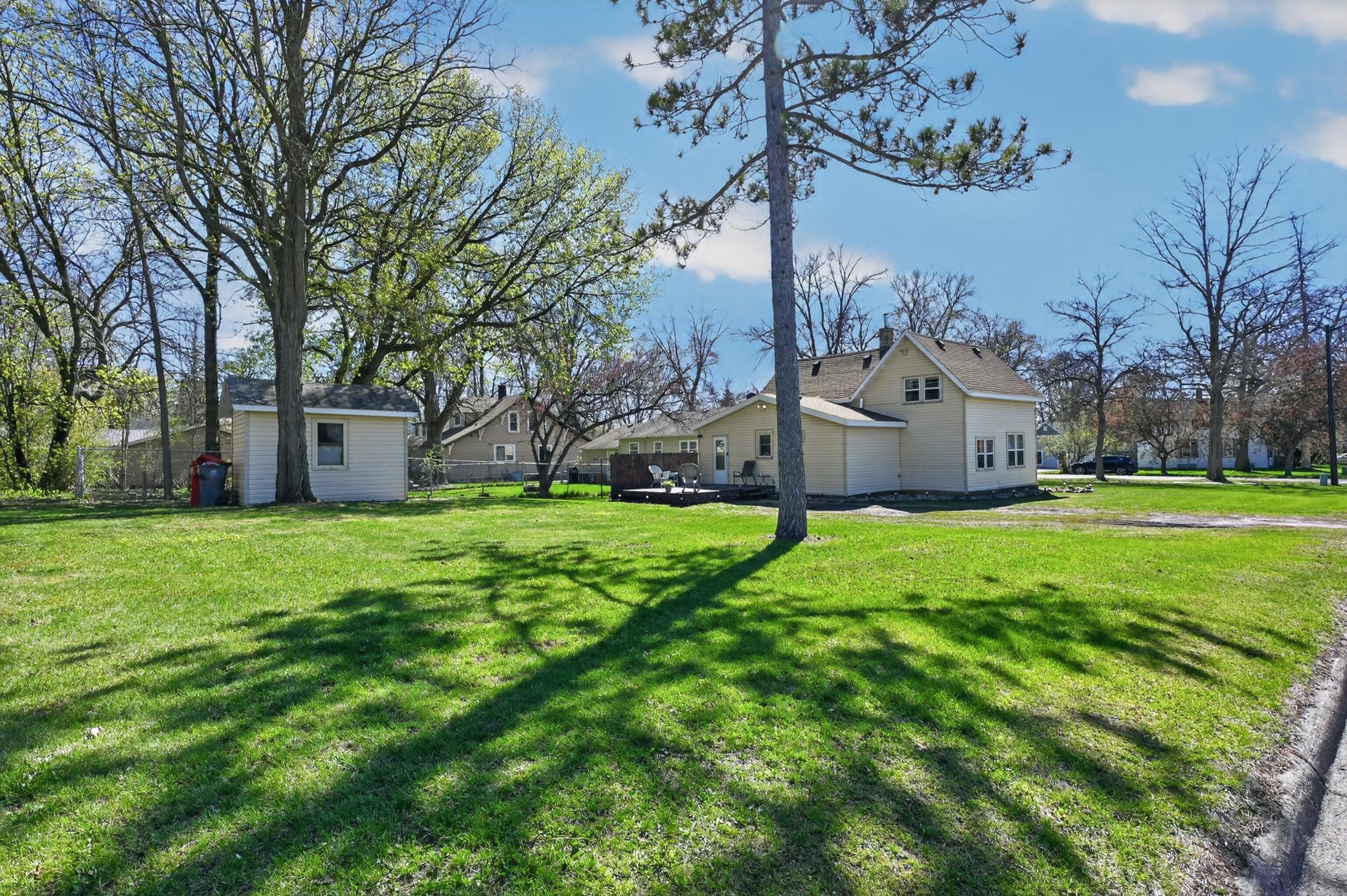 403 Lake Street Alexandria, MN 56308 - Photo 4 of 47