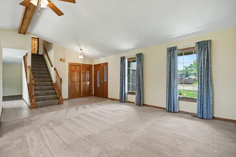 $395,000 | 7912 West Barbara Lane, Frankfort, IL 60423
