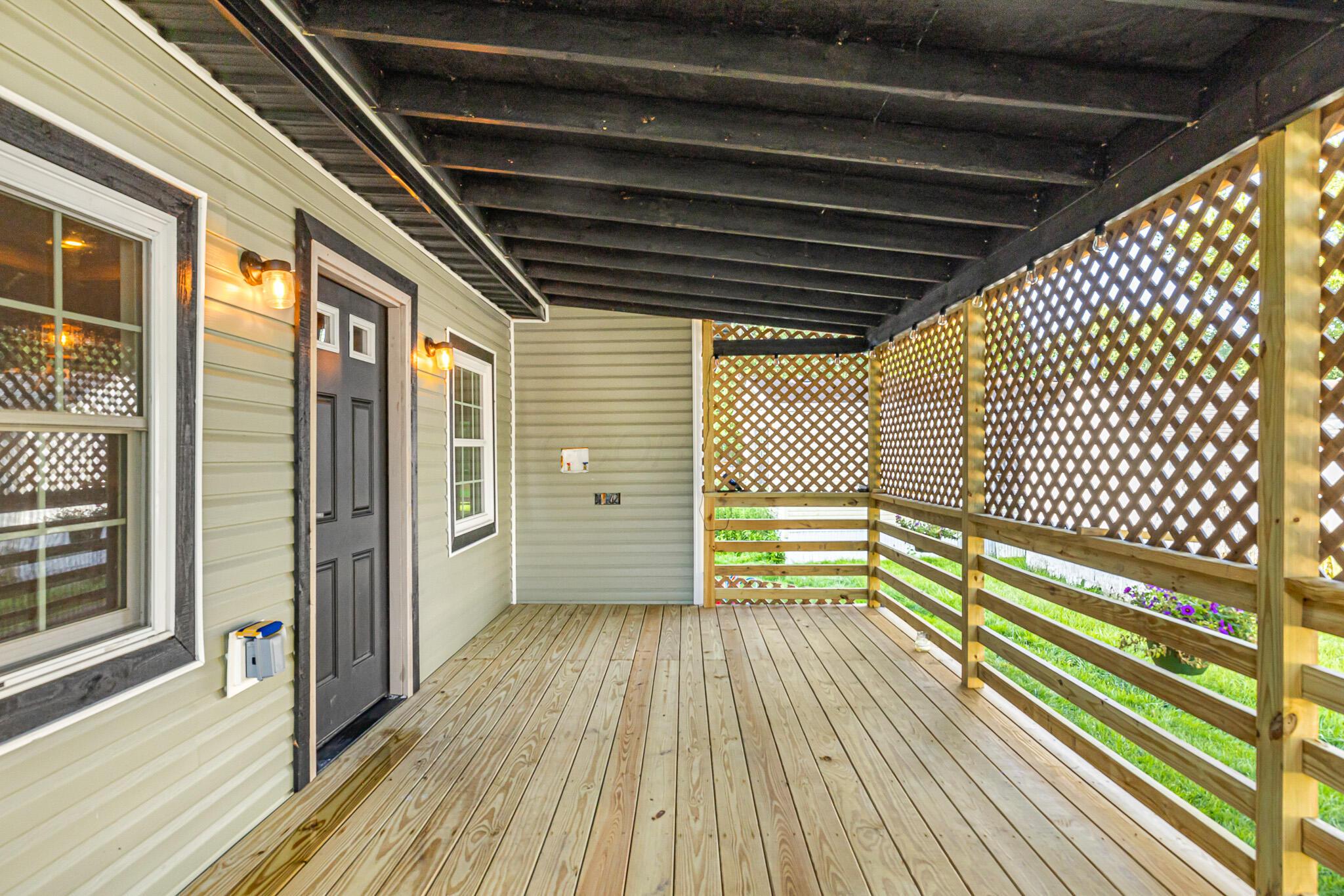11050 Fancher Road, Unit 165 Westerville, OH 43082 - Photo 3 of 14 Porch