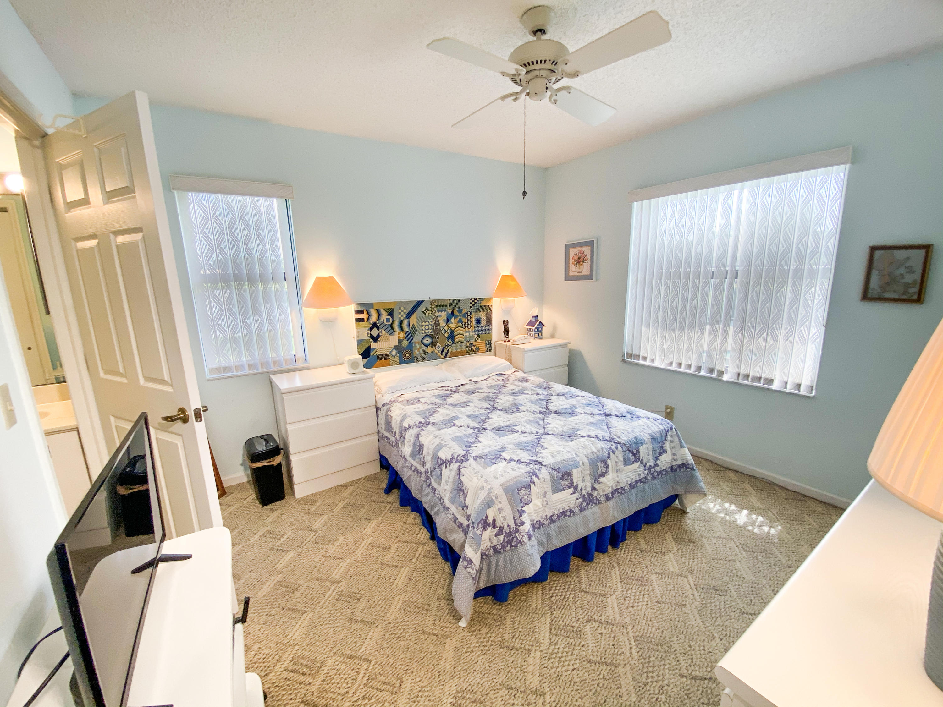 86 Las Brisas Boynton Beach, FL 33426 - Photo 20 of 37 Guest En Suite/ Bedroom #2!