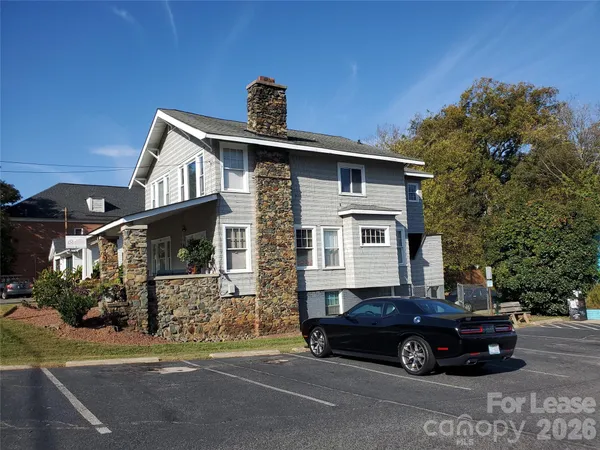 $895 | 823 Central Avenue, Unit 6, Charlotte, NC 28204